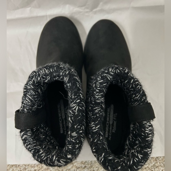 Skechers Black Easy Going Cozy Weather ankle boot Sz 8 - Picture 3 of 5